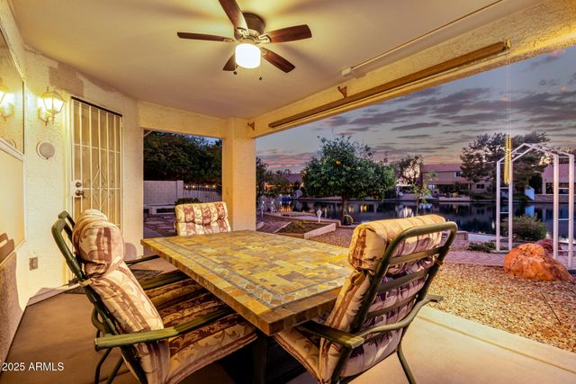 1470 S VILLAS Court, Chandler, AZ 85286