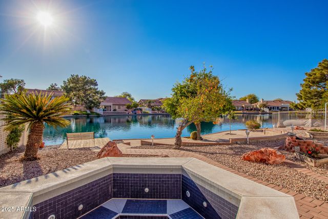 1470 S VILLAS Court, Chandler, AZ 85286