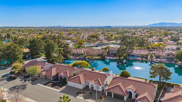 1470 S VILLAS Court, Chandler, AZ 85286