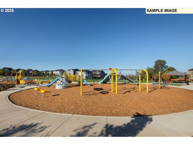 14574 Nw LAZARUS Ln, Portland, OR 97229