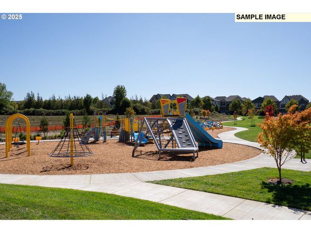 14574 Nw LAZARUS Ln, Portland, OR 97229