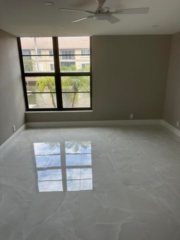 1 Royal Palm Way 101, Boca Raton, FL 33432