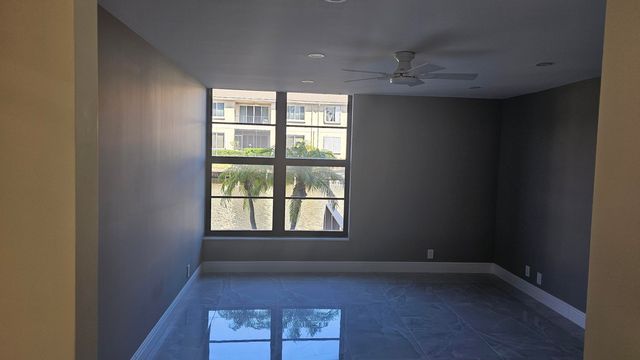 1 Royal Palm Way 101, Boca Raton, FL 33432