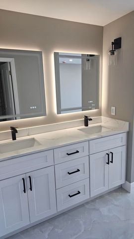 1 Royal Palm Way 101, Boca Raton, FL 33432