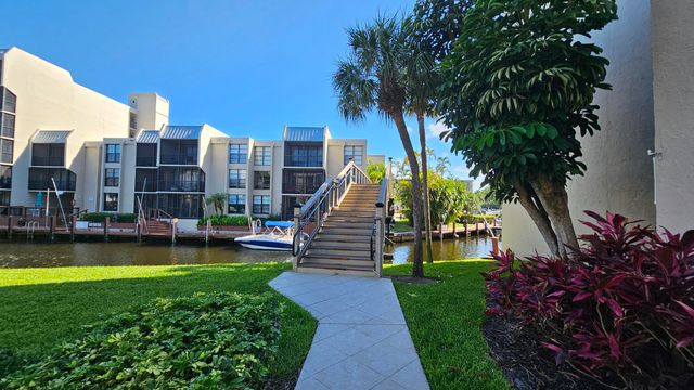 1 Royal Palm Way 101, Boca Raton, FL 33432