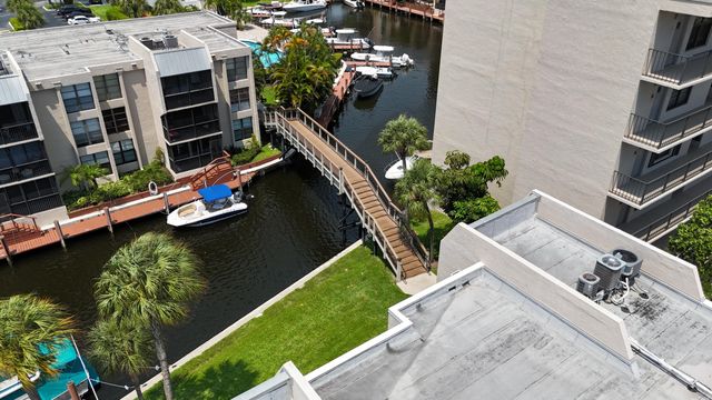 1 Royal Palm Way 101, Boca Raton, FL 33432