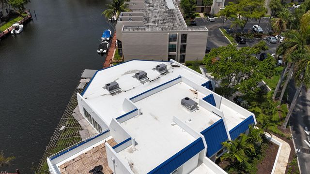 1 Royal Palm Way 101, Boca Raton, FL 33432