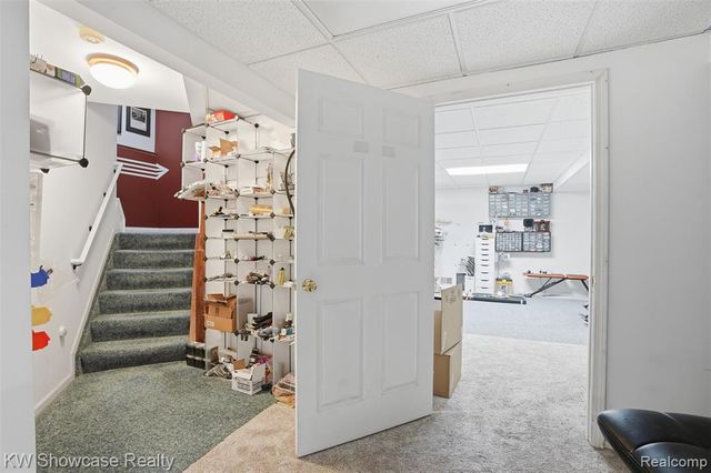 4145 Cumberland Ct, Commerce Twp, MI 48390