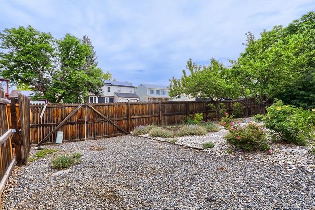 16406 E Kentucky Avenue, Aurora, CO 80017