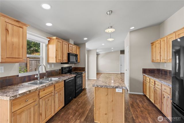 3516 Meadowbrook Lane SE, Lacey, WA 98503