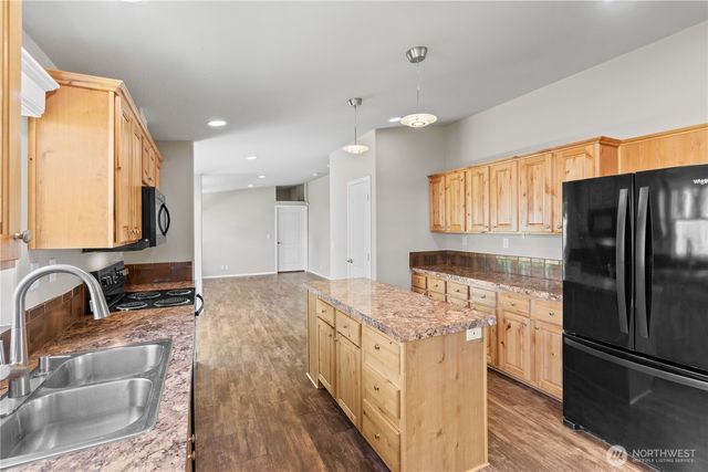 3516 Meadowbrook Lane SE, Lacey, WA 98503