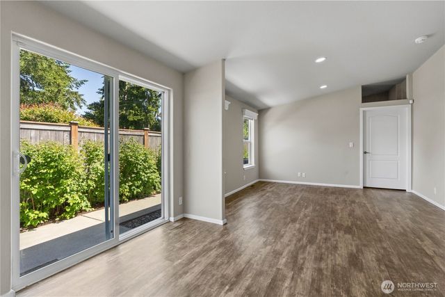 3516 Meadowbrook Lane SE, Lacey, WA 98503