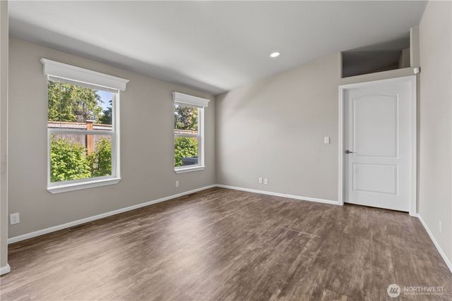 3516 Meadowbrook Lane SE, Lacey, WA 98503