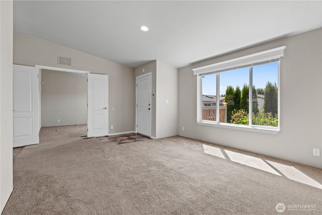 3516 Meadowbrook Lane SE, Lacey, WA 98503