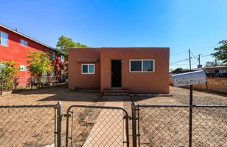 1924 EDITH Boulevard SE, Albuquerque, NM 87102