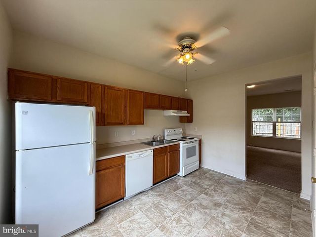 11009 BEVIN DR, Fredericksburg, VA 22408