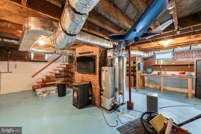 108 MORGAN ST, Winchester, VA 22601