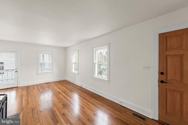 108 MORGAN ST, Winchester, VA 22601