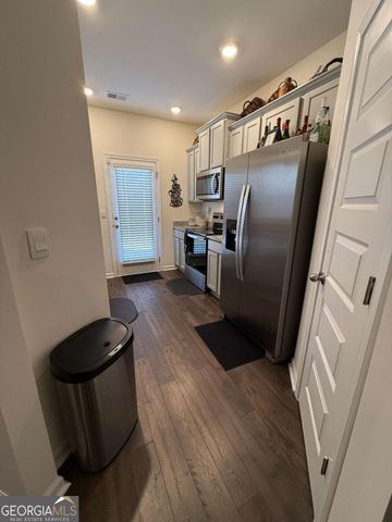 1302 Speckle Park Way, Stockbridge, GA 30281