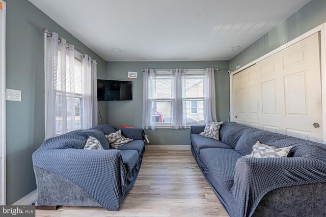 4104 BAYARD ST, Easton, PA 18045