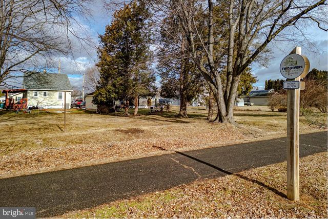 4104 BAYARD ST, Easton, PA 18045