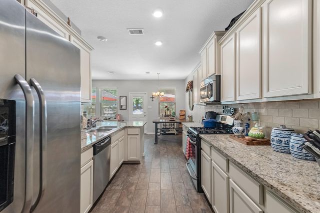16142 Beachside Place, Crosby, TX 77532