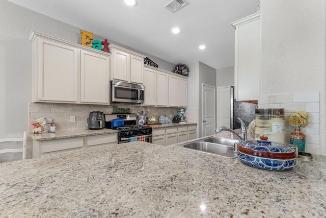 16142 Beachside Place, Crosby, TX 77532