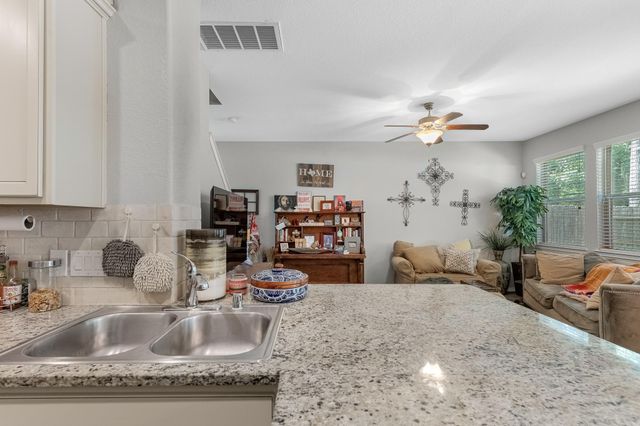 16142 Beachside Place, Crosby, TX 77532