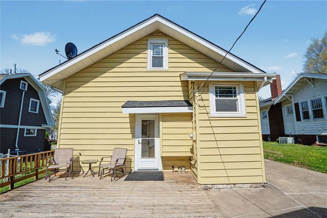 2517 B Avenue NE, Cedar Rapids, IA 52402