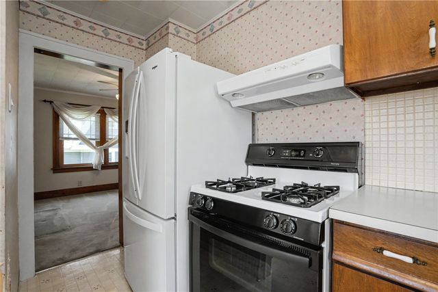 2517 B Avenue NE, Cedar Rapids, IA 52402