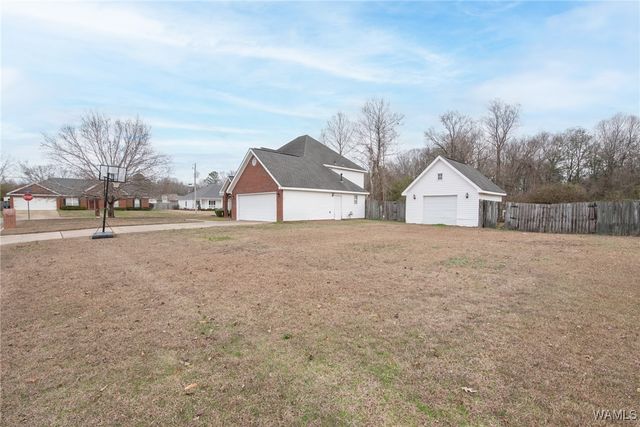 3625 Greenbrook, Northport, AL 35475