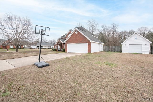 3625 Greenbrook, Northport, AL 35475