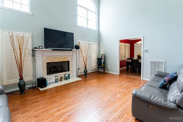 3625 Greenbrook, Northport, AL 35475