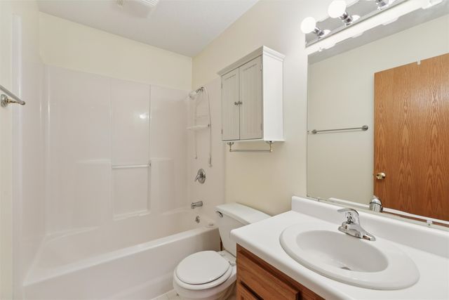 315 Terrace Drive, Waukee, IA 50263