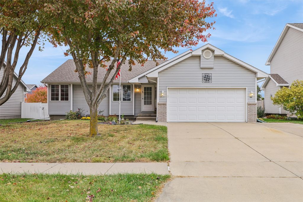 315 Terrace Drive, Waukee, IA 50263