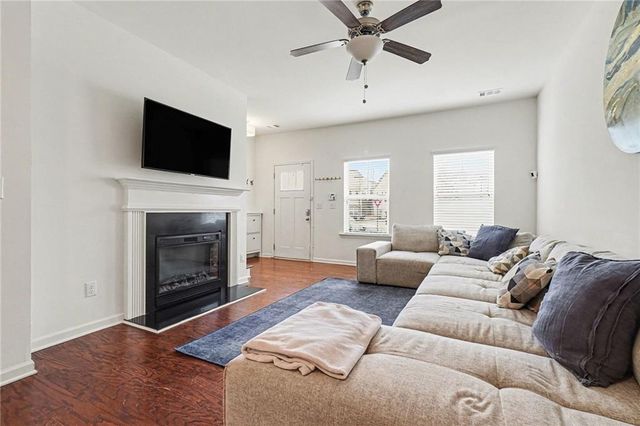 809 Ambient SW Way, Atlanta, GA 30331