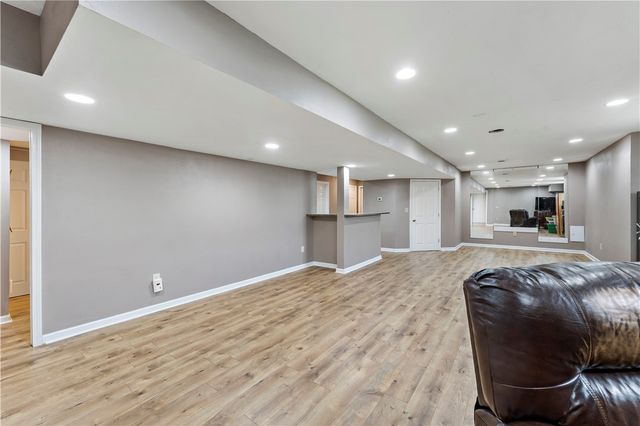787 Dutch Hill Rd, South Fayette, PA 15071