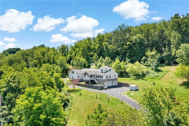787 Dutch Hill Rd, South Fayette, PA 15071