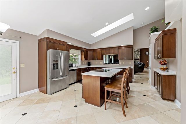 787 Dutch Hill Rd, South Fayette, PA 15071