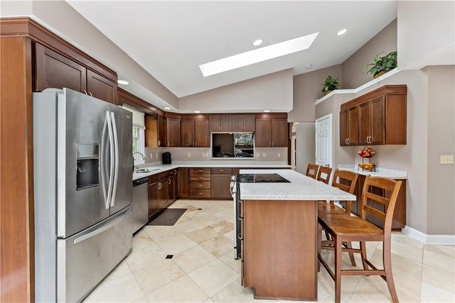 787 Dutch Hill Rd, South Fayette, PA 15071