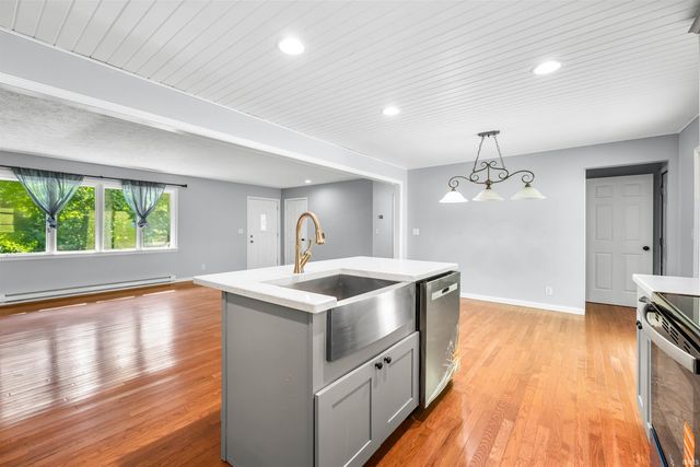 1726 Harrison Ridge Road, Nashville, IN 47448