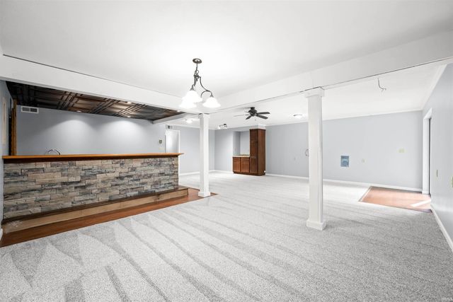 1726 Harrison Ridge Road, Nashville, IN 47448