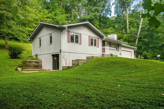 1726 Harrison Ridge Road, Nashville, IN 47448