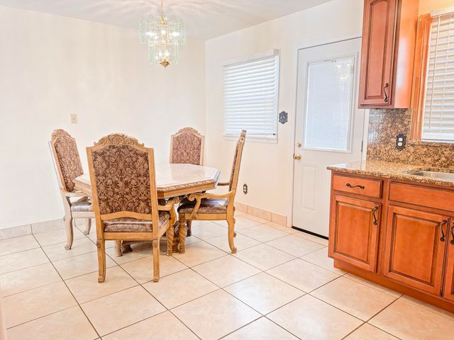 413 E Dogwood Street, Denver City, TX 79323