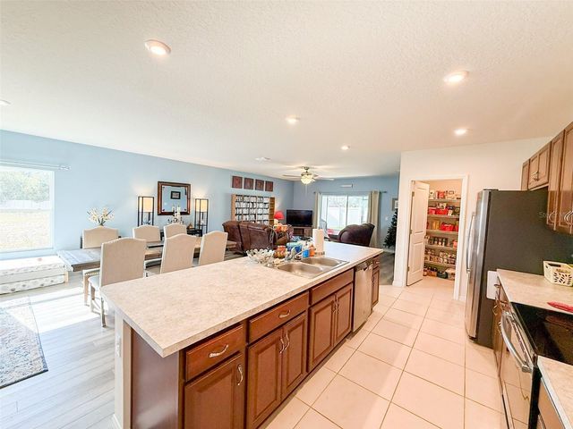 141 HAMLET LOOP, Davenport, FL 33837