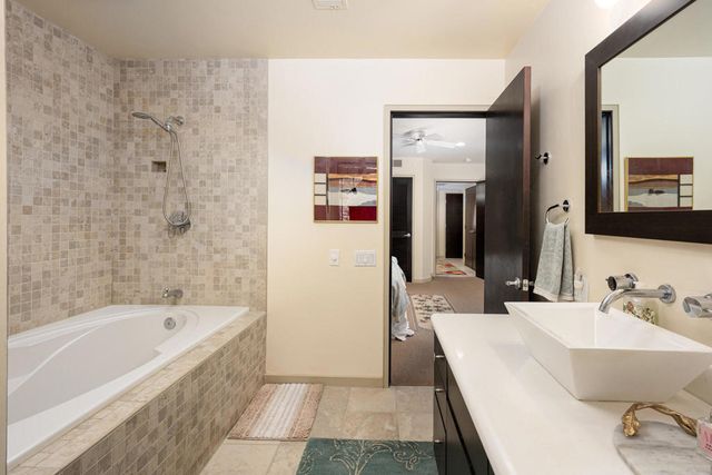 2345 S Cherokee Way 105, Palm Springs, CA 92264