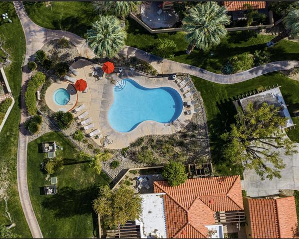 2345 S Cherokee Way 105, Palm Springs, CA 92264