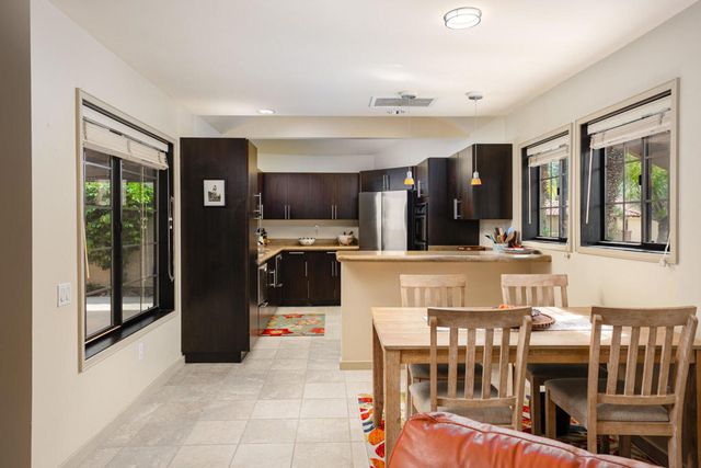 2345 S Cherokee Way 105, Palm Springs, CA 92264