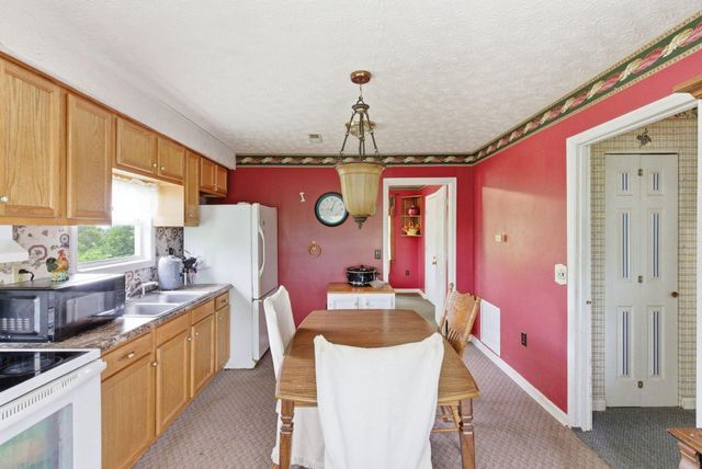 1225 Rooster Run Road, Owingsville, KY 40360
