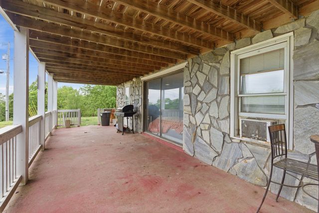 1225 Rooster Run Road, Owingsville, KY 40360